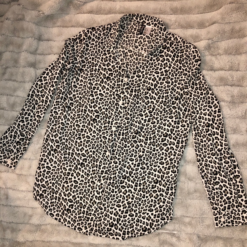 Leopard print button up